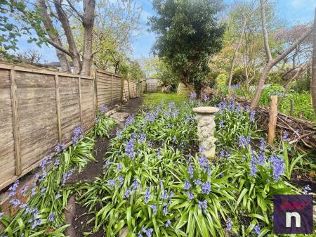 2 bedroom Terraced House for sale in Vicarage Street, Warminster, BA12