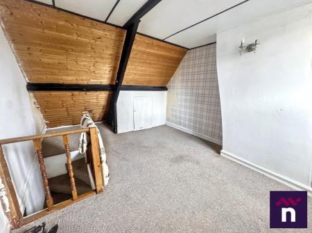 2 bedroom Terraced House for sale in Vicarage Street, Warminster, BA12