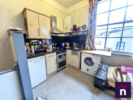 1 bedroom Flat for sale in Weymouth Street, Warminster, BA12