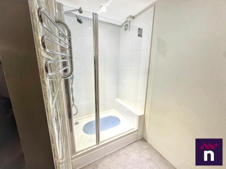 1 bedroom Flat for sale in Weymouth Street, Warminster, BA12