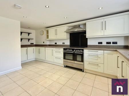 3 bedroom Semi-detached house for sale in High street, Codford, BA12