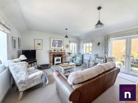 3 bedroom Bungalow for sale in Ludlow Close, Warminster, BA12