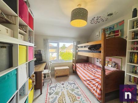 3 bedroom Semi-detached house for sale in East End Avenue, Warminster, BA12