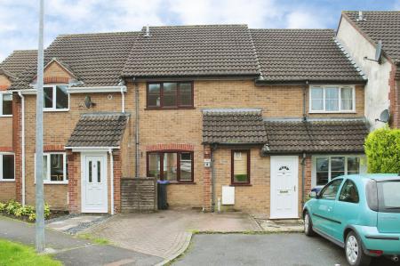 3 bedroom Terraced House for sale in Foxley Close, Warminster, BA12