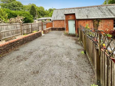 2 bedroom Terraced House for sale in Portway, Warminster, BA12