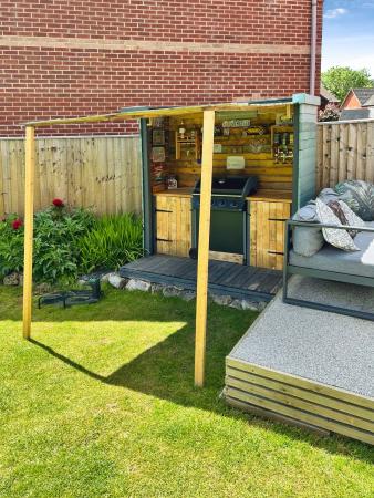 4 bedroom Detached house for sale in Hillbourne Close, Warminster, BA12
