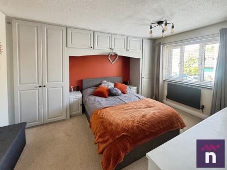 4 bedroom Detached house for sale in Hillbourne Close, Warminster, BA12