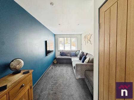 4 bedroom Detached house for sale in Hillbourne Close, Warminster, BA12