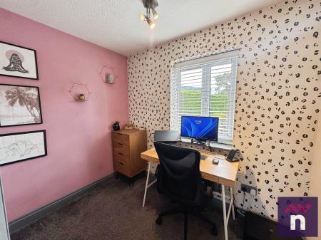 4 bedroom Detached house for sale in Hillbourne Close, Warminster, BA12