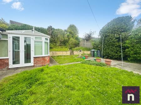 3 bedroom Bungalow for sale in Ebble Crescent, Warminster, BA12