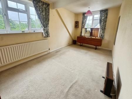 3 bedroom Detached house for sale in St Andrews Road, Warminster, BA12