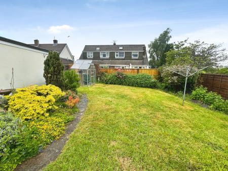 3 bedroom Detached house for sale in St Andrews Road, Warminster, BA12