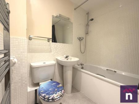 3 bedroom Terraced House to let in The Brambles, Trowbridge, BA14