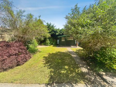 3 bedroom Detached house for sale in Damask Way, Warminster, BA12