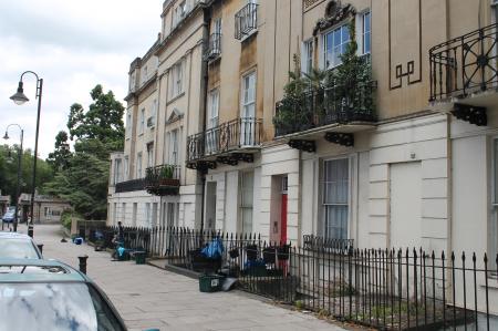 1 bedroom Flat to let in Cleveland Place West, Bath, BA1