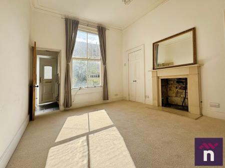 Cleveland Place West, Bath, BA1