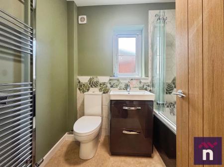 3 bedroom Semi-detached house for sale in Beckford Close, Warminster, BA12