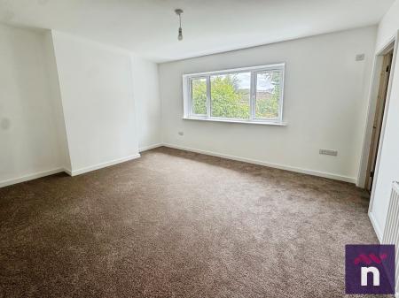 3 bedroom Semi-detached house for sale in Beckford Close, Warminster, BA12