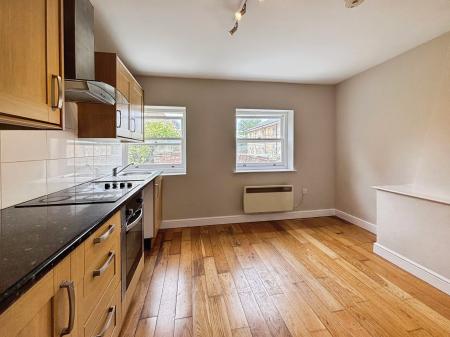 1 bedroom Flat for sale in Silver Street, Warminster, BA12