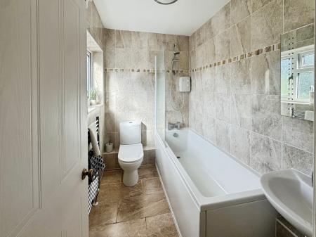 3 bedroom Terraced House for sale in Woodcock Road, Warminster, BA12