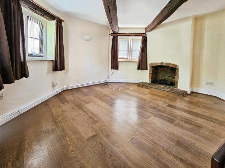 2 bedroom Detached house to let in Lowbourne, Melksham, SN12