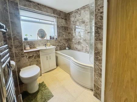 3 bedroom Semi-detached house for sale in Willow Crescent, Warminster, BA12