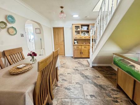 3 bedroom Semi-detached house for sale in Willow Crescent, Warminster, BA12