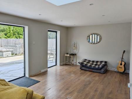 4 bedroom Detached house for sale in Prestbury Drive, Warminster, BA12
