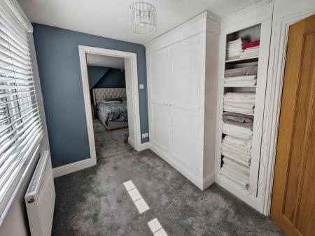 4 bedroom Detached house for sale in Prestbury Drive, Warminster, BA12