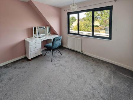 4 bedroom Detached house for sale in Prestbury Drive, Warminster, BA12