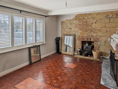 4 bedroom Detached house for sale in Prestbury Drive, Warminster, BA12