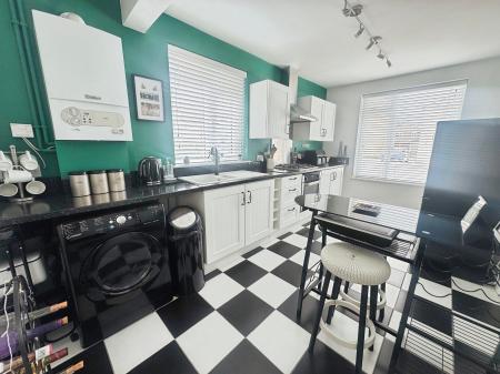 3 bedroom Semi-detached house for sale in Myrtle Avenue, Warminster, BA12
