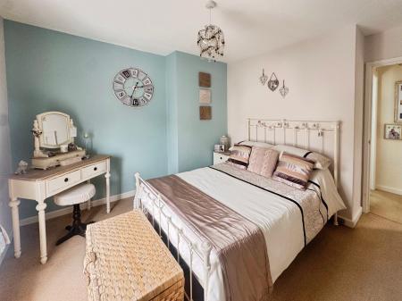 3 bedroom Semi-detached house for sale in Myrtle Avenue, Warminster, BA12