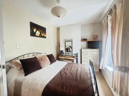 3 bedroom Semi-detached house for sale in Myrtle Avenue, Warminster, BA12