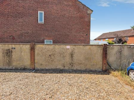 2 bedroom Terraced House for sale in The Grove, Warminster, BA12