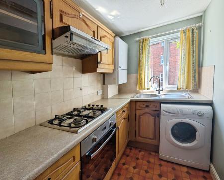 2 bedroom Terraced House for sale in The Grove, Warminster, BA12