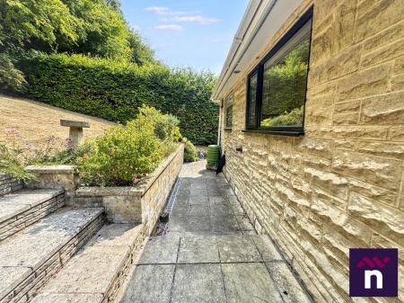 4 bedroom Detached house for sale in The Downlands, Warminster, BA12