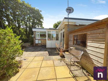 Sambourne Chase, Warminster, BA12