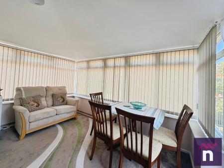 2 bedroom Bungalow for sale in Damask Way, Warminster, BA12