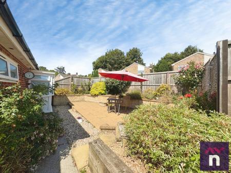 2 bedroom Bungalow for sale in Ebble Crescent, Warminster, BA12
