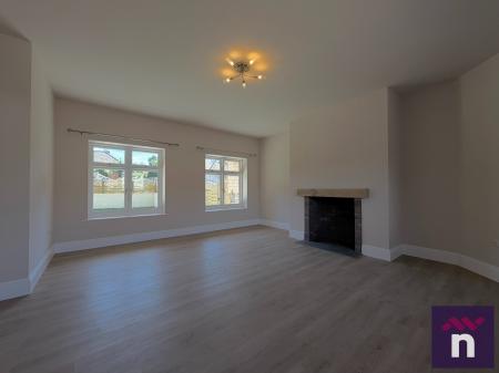 4 bedroom Detached house to let in West street, Warminster, BA12