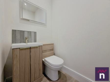 4 bedroom Detached house to let in West street, Warminster, BA12
