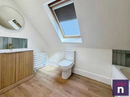 4 bedroom Detached house to let in West street, Warminster, BA12