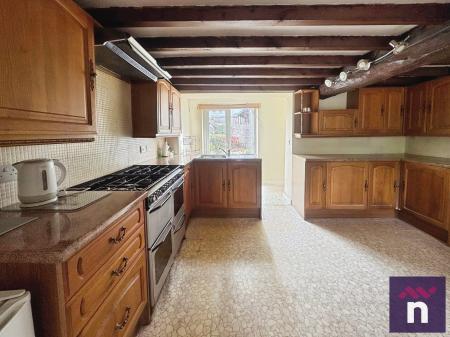 2 bedroom Terraced House for sale in Bread Street, Warminster, BA12