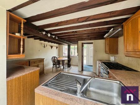 2 bedroom Terraced House for sale in Bread Street, Warminster, BA12