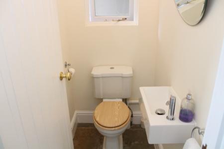 5 bedroom Terraced House to let in High Street, Heytesbury, BA12