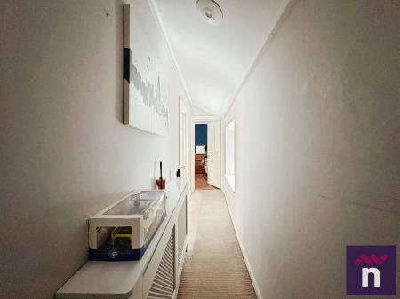 2 bedroom Semi-detached house for sale in Sambourne Road, Warminster, BA12