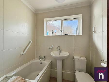 3 bedroom Bungalow for sale in Ludlow Close, Warminster, Warminster, BA12