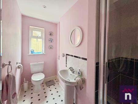 3 bedroom Bungalow for sale in Ludlow Close, Warminster, Warminster, BA12