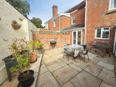 4 bedroom Terraced House for sale in Boreham Road, Warminster, BA12